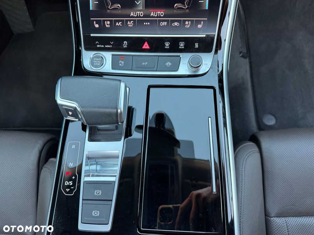 Audi A8 50 TDI quattro tiptronic - 27