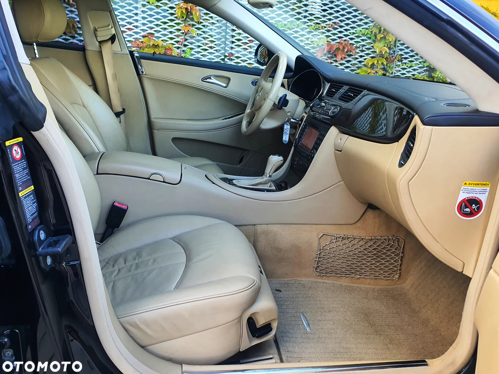 Mercedes-Benz CLS 350 CGI - 12