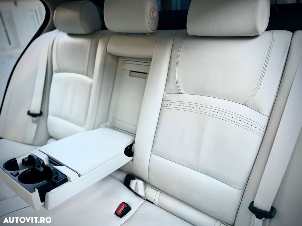 BMW Seria 5 520d Aut. Luxury Line - 21
