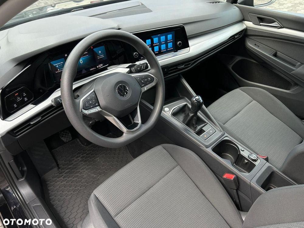 Volkswagen Golf VIII 2.0 TDI - 8