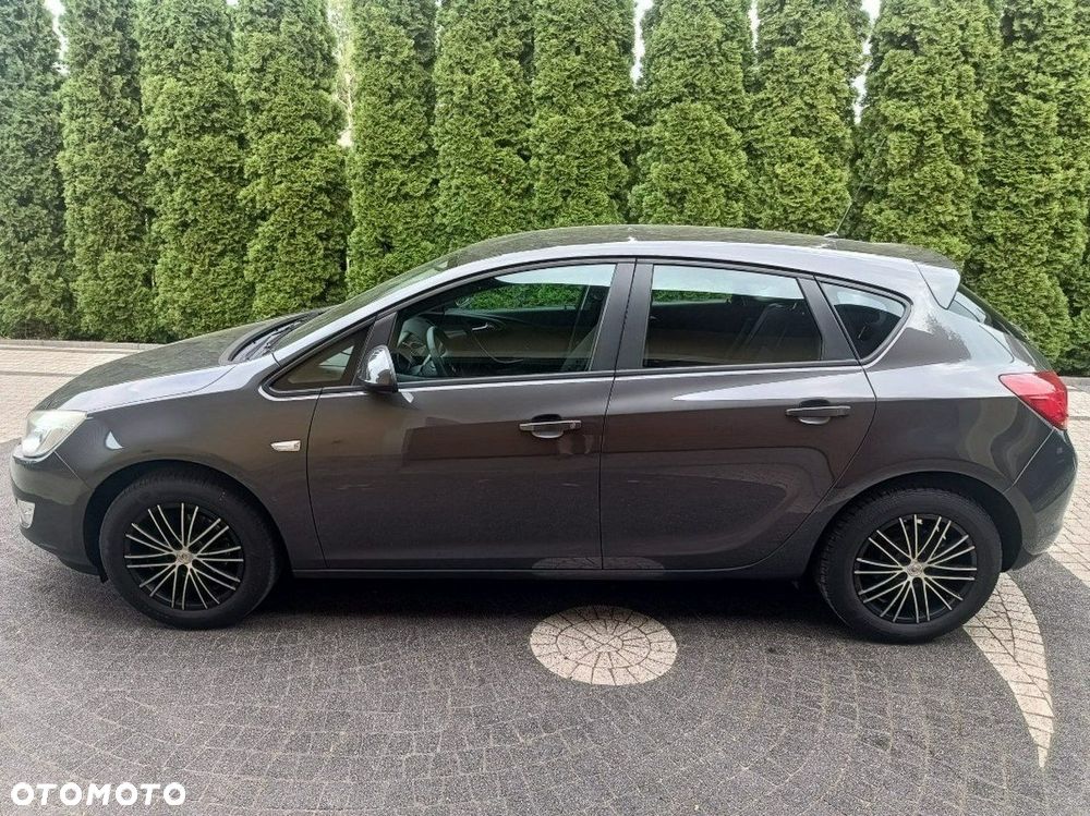 Opel Astra - 3