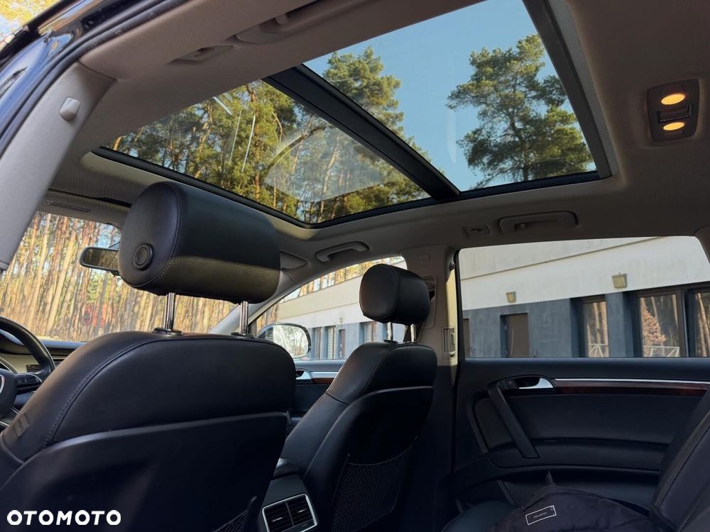 Audi Q7 - 8