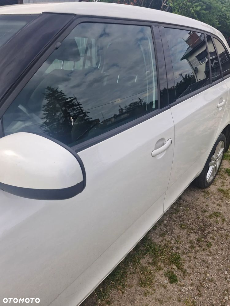 Skoda Fabia - 16