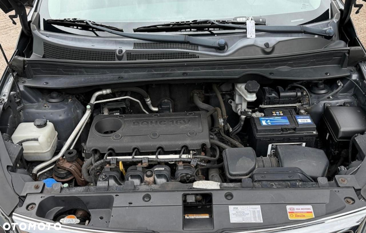 Kia Sportage - 12