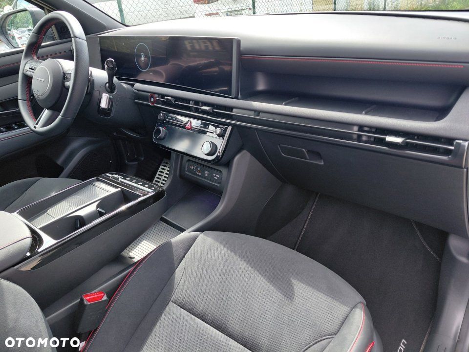 Hyundai Tucson - 16