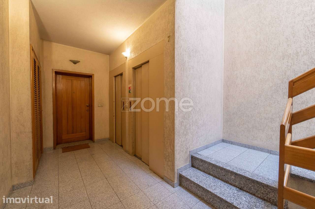 APARTAMENTO T3+1 COM GARAGEM FECHADA EM SÃO VITOR - BRAGA - Grande imagem: 5/27
