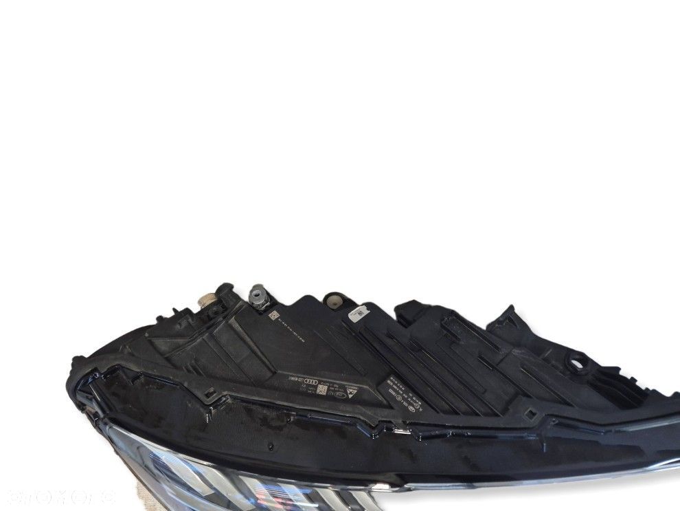 Reflektor Przód strona prawa Audi Q8 1090025 - 7