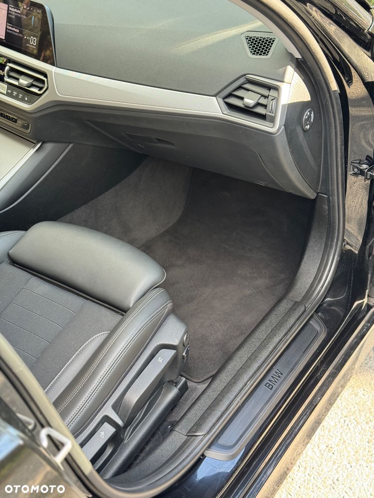 BMW Seria 3 330e Advantage sport - 35