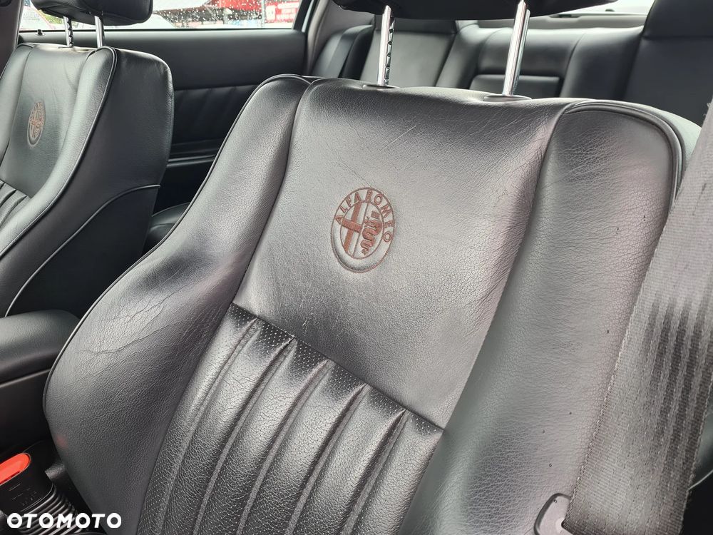 Alfa Romeo 166 3.0 Sport Distinctive - 10