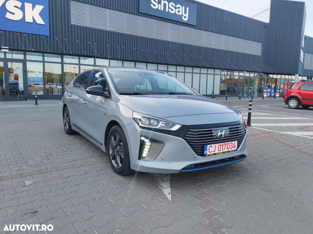 Hyundai IONIQ 1.6 GDI Premium - 3