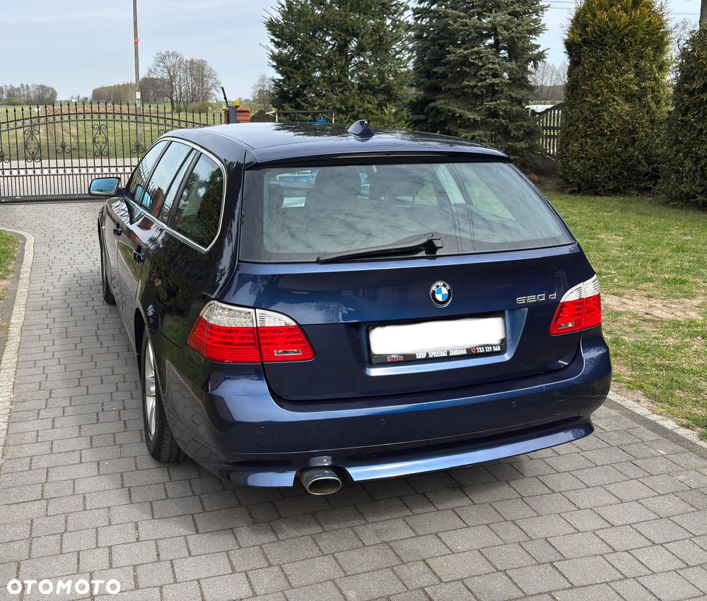 BMW Seria 5 520d Edition Lifestyle - 14