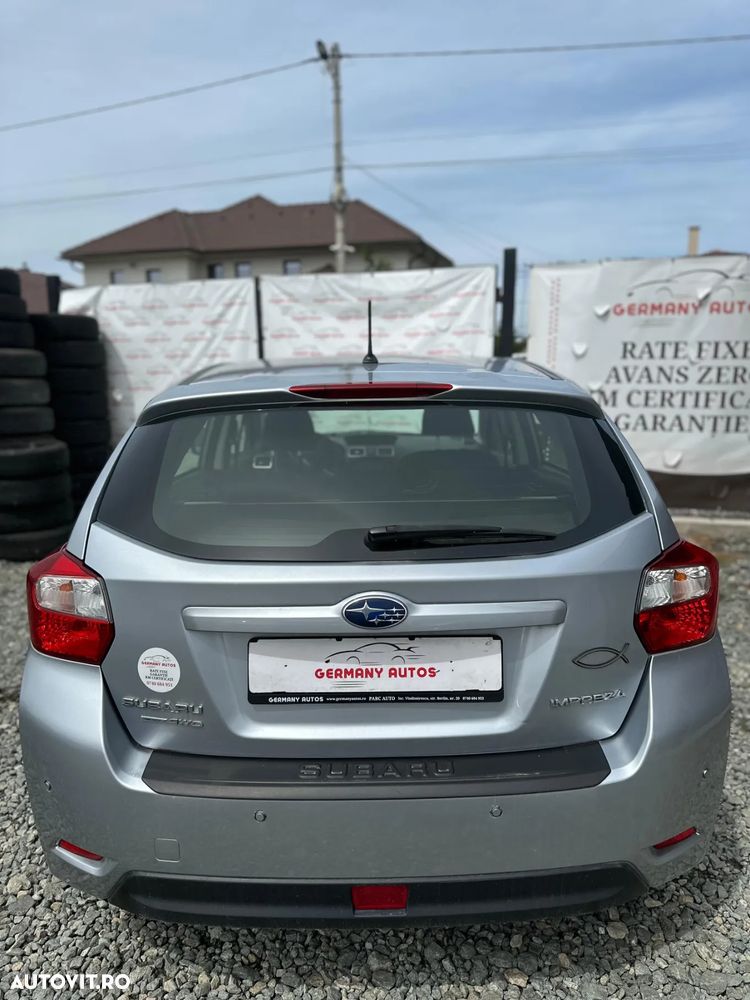 Subaru Impreza 2.0i Active - 8