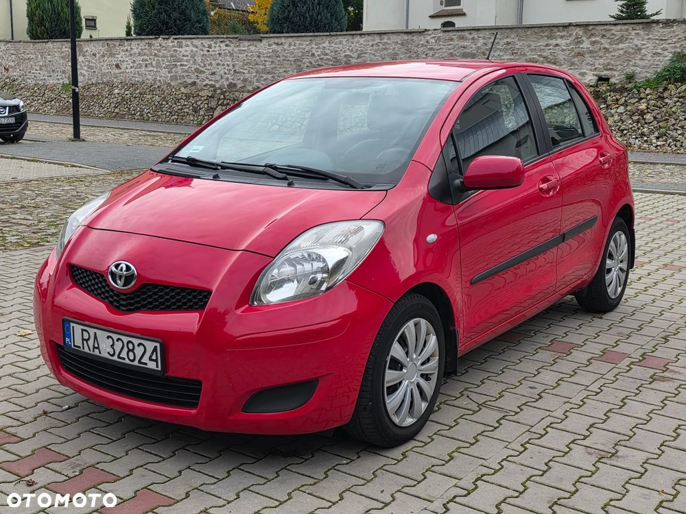 Toyota Yaris - 2