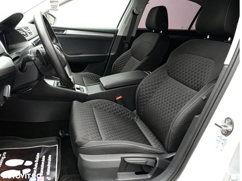 Skoda Superb 2.0 TDI DSG Ambition - 14