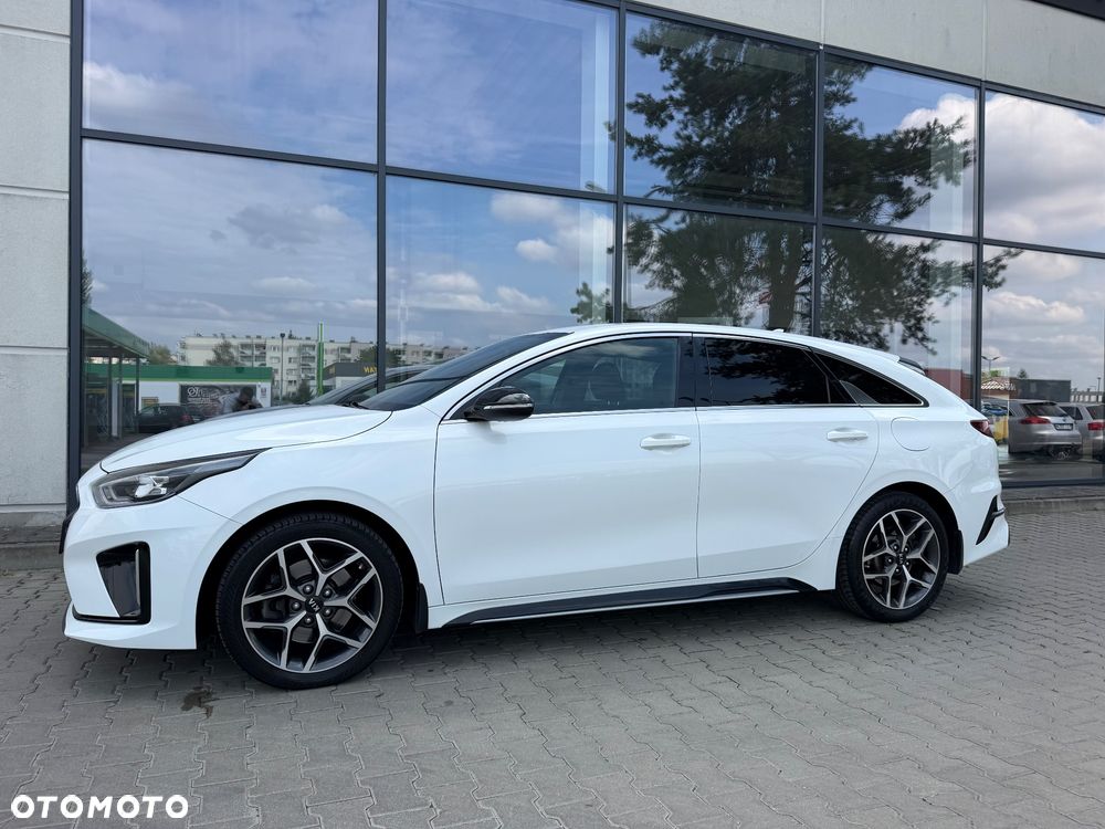 Kia ProCeed 1.6 CRDi GT Line DCT - 3