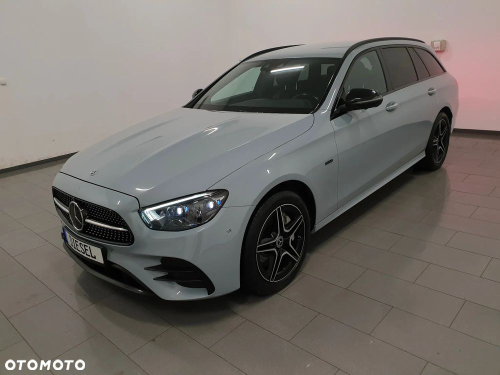 Mercedes-Benz Klasa E 300 de 4Matic 9G-TRONIC AMG Line - 1