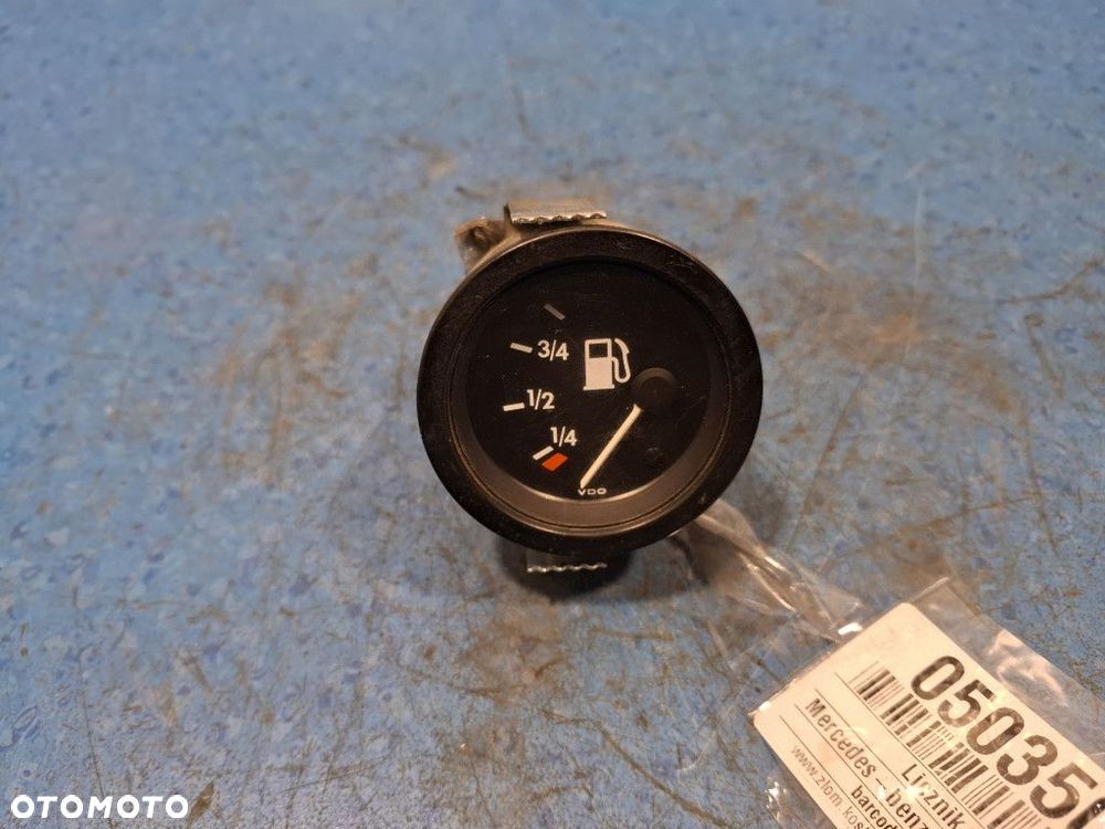 MERCEDES BENZ KACZKA 207 D WSKAŹNIK PALIWA - 3
