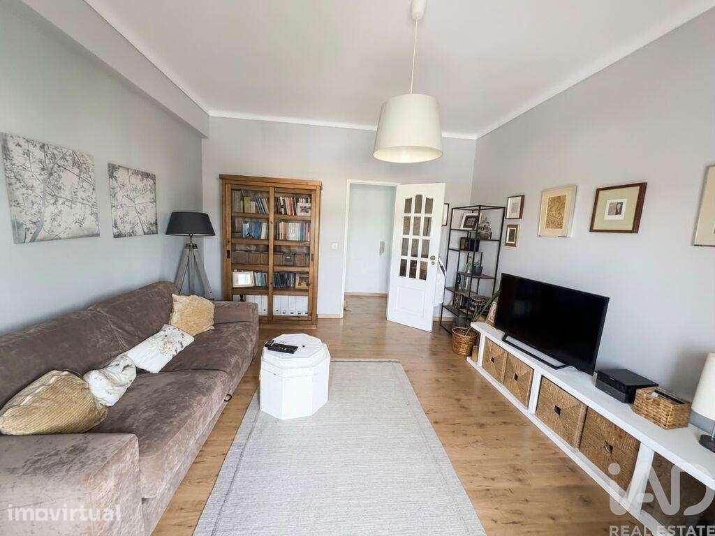 Apartamento T2 em Setúbal - Grande imagem: 2/11