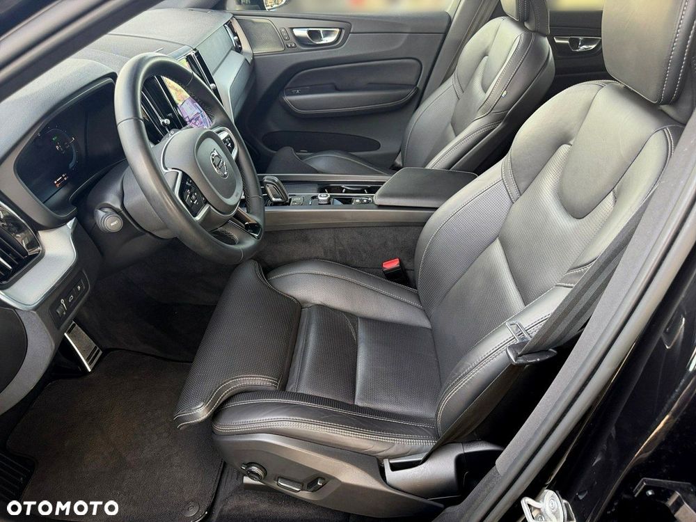 Volvo XC 60 - 21
