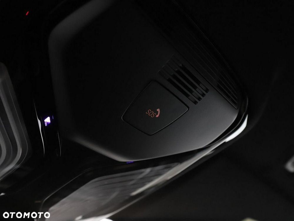 BMW Seria 5 530e - 37