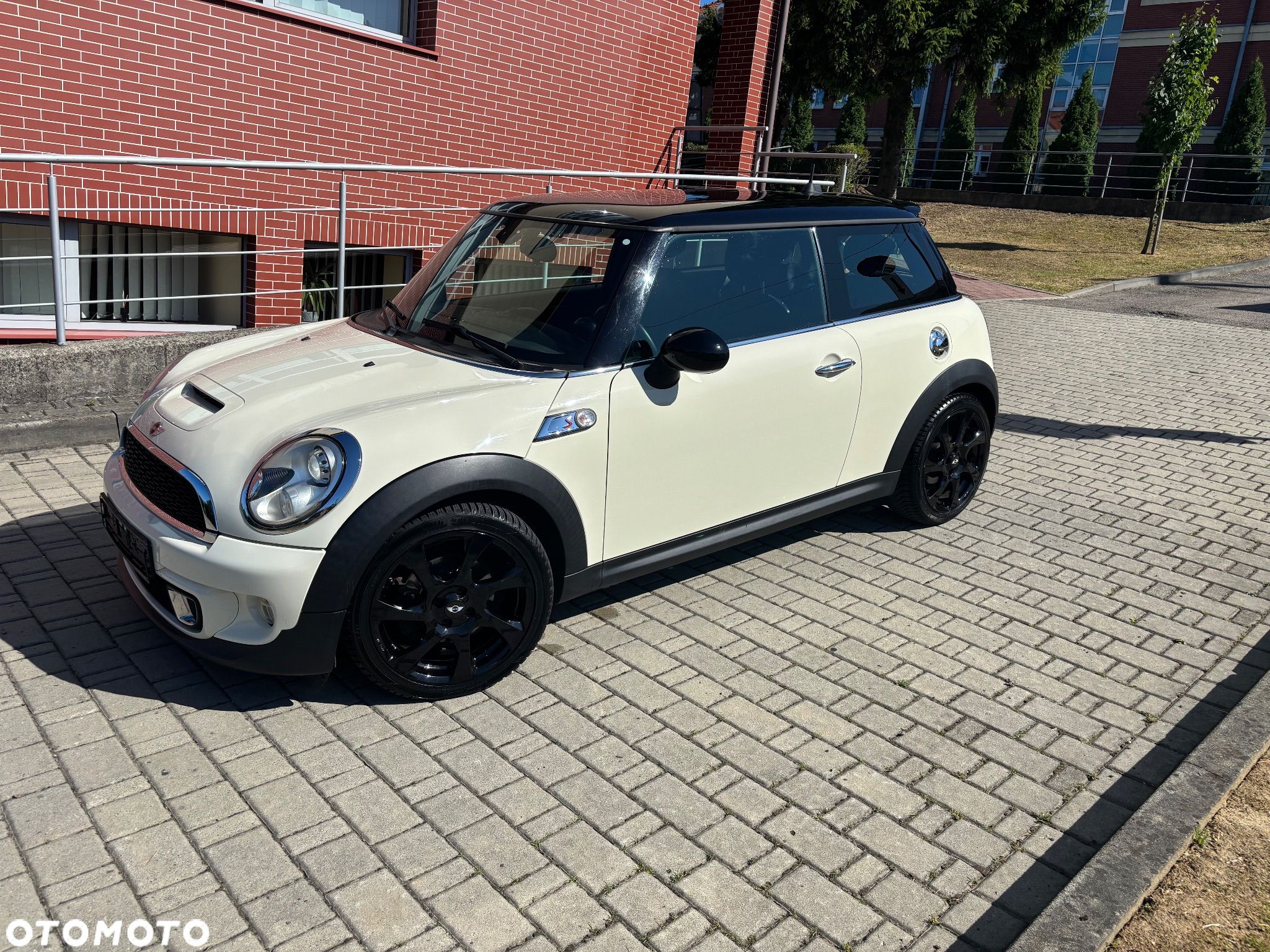 MINI Cooper SD Coupe - 1