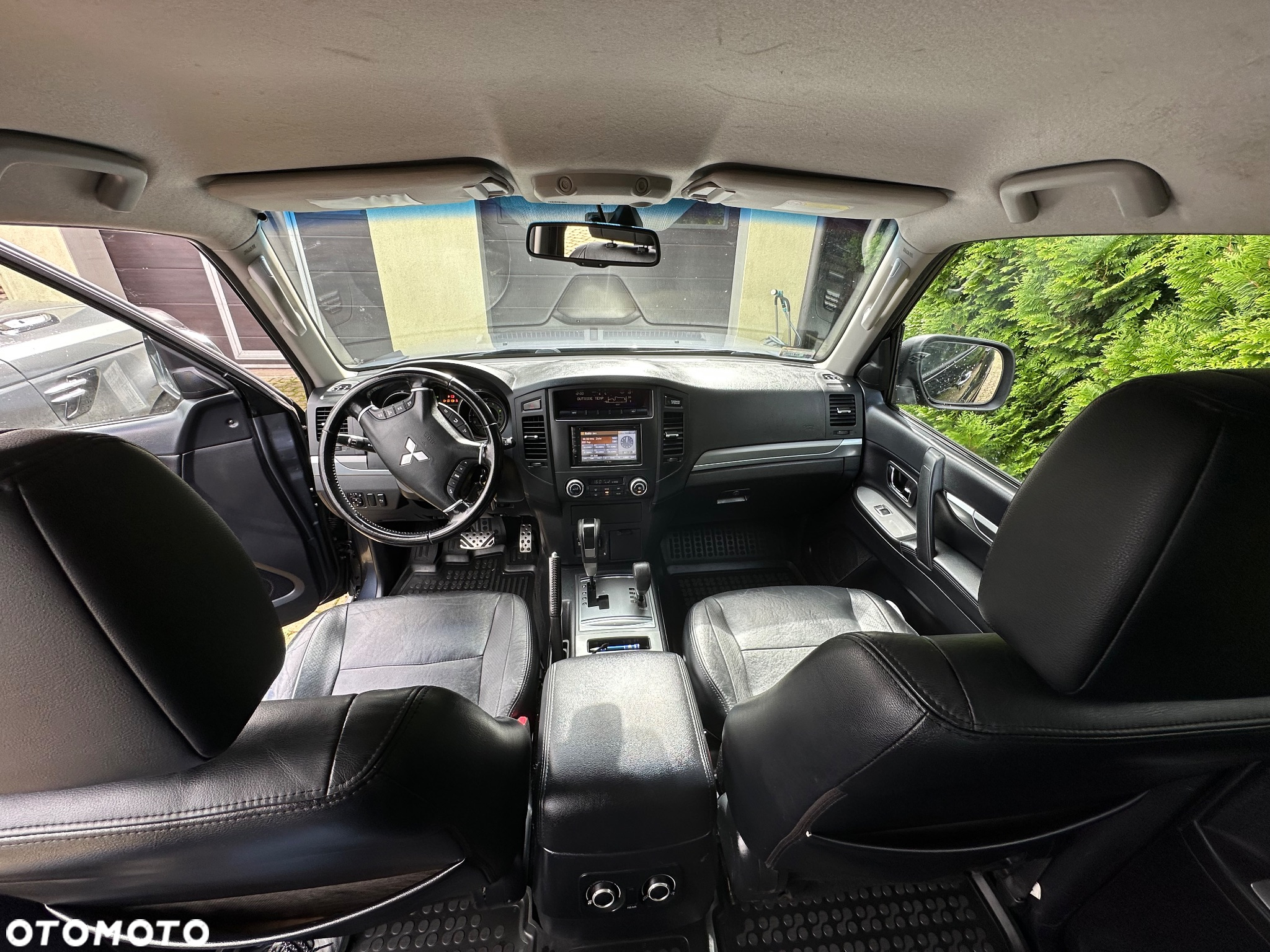 Mitsubishi Pajero 3.2 DID Instyle - 10