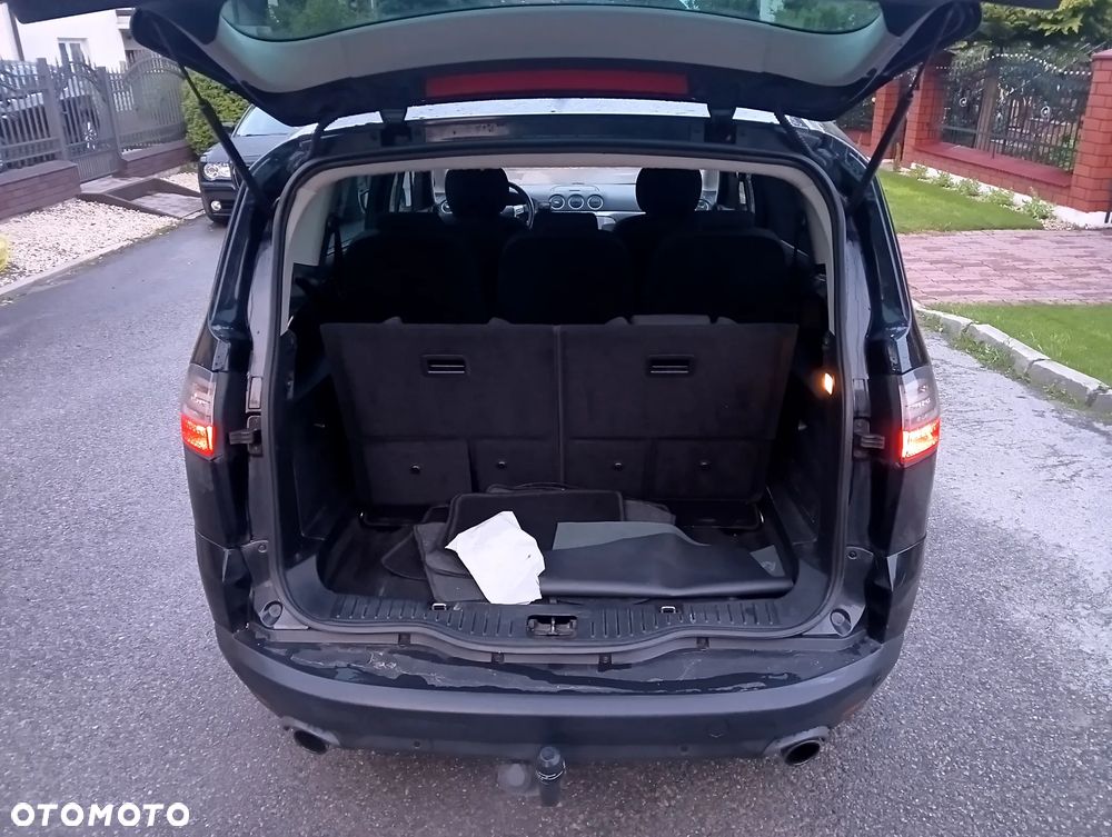Ford S-Max 2.5 Titanium - 15