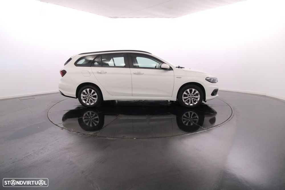 Fiat Tipo Station Wagon 1.3 M-Jet Lounge - 9