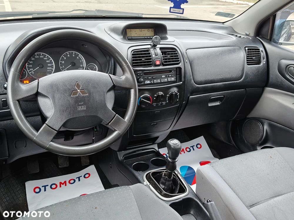 Mitsubishi Space Star 1.6 Intense - 6