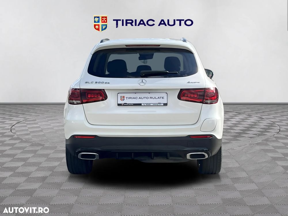 Mercedes-Benz GLC 300 de 4Matic 9G-TRONIC AMG Line - 4