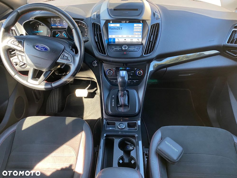 Ford Kuga 2.0 TDCi 4x4 ST-Line - 14