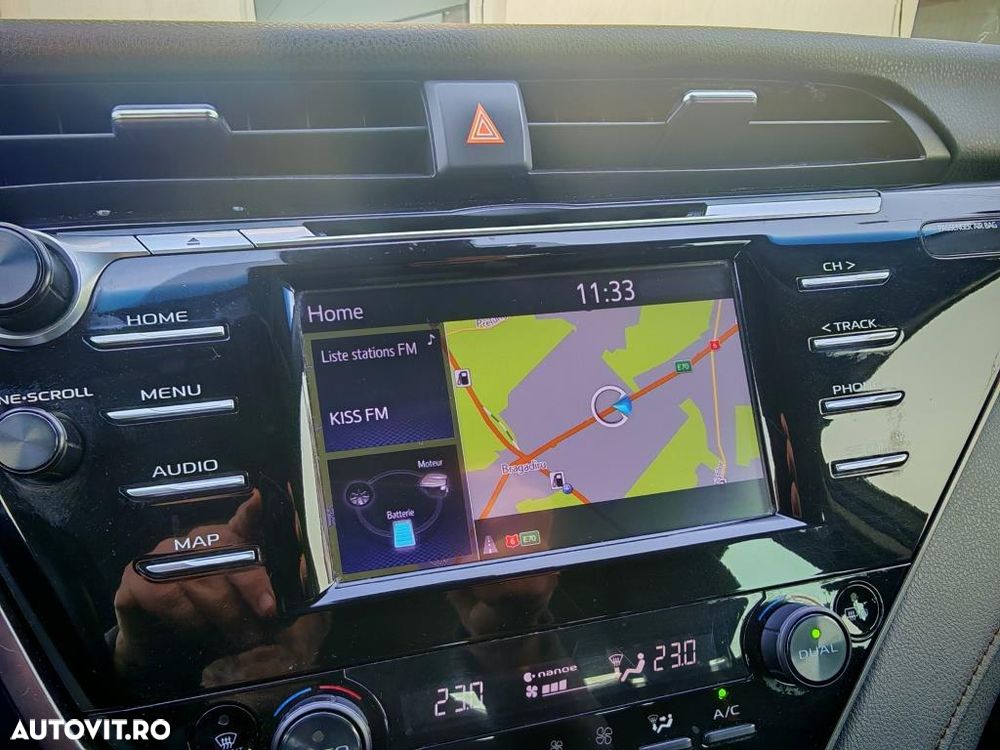 Toyota Camry Business Edition - 15