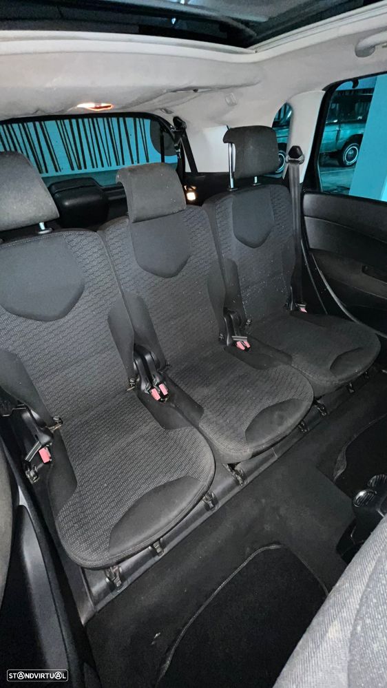 Peugeot 308 SW 1.6 HDi Sport CVM6 - 8