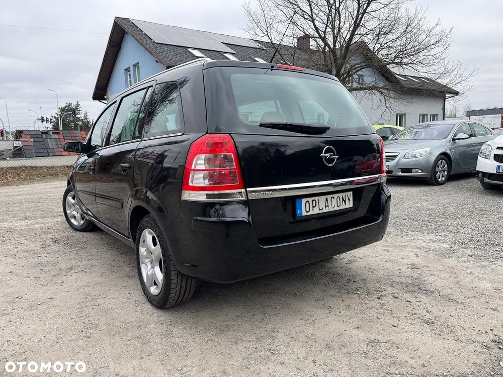 Opel Zafira - 8