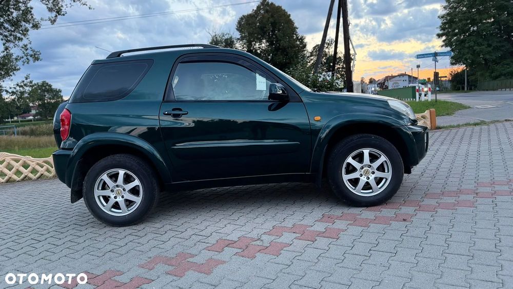 Toyota RAV4 4x4 Edition - 29