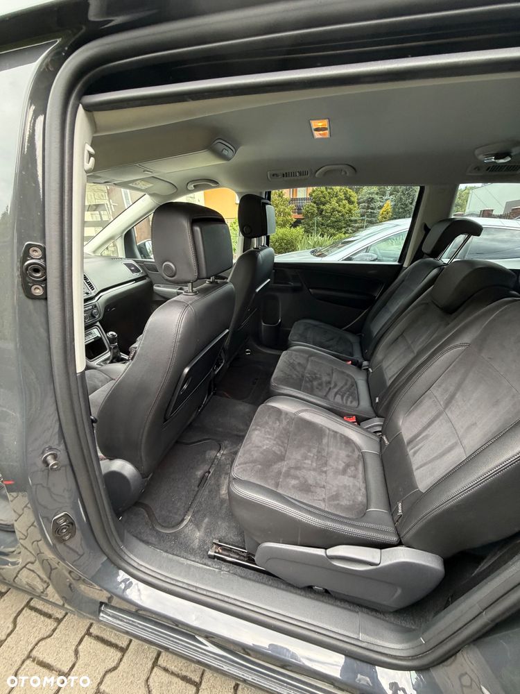 Volkswagen Sharan 2.0 TDI BMT Highline - 23