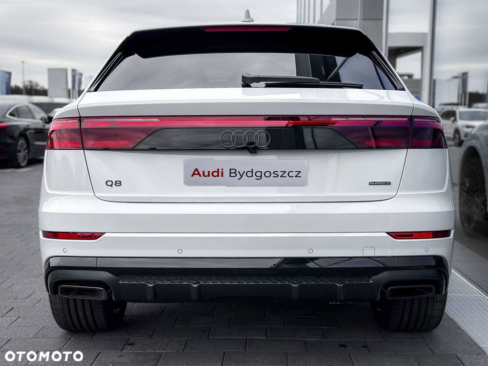 Audi Q8 - 13