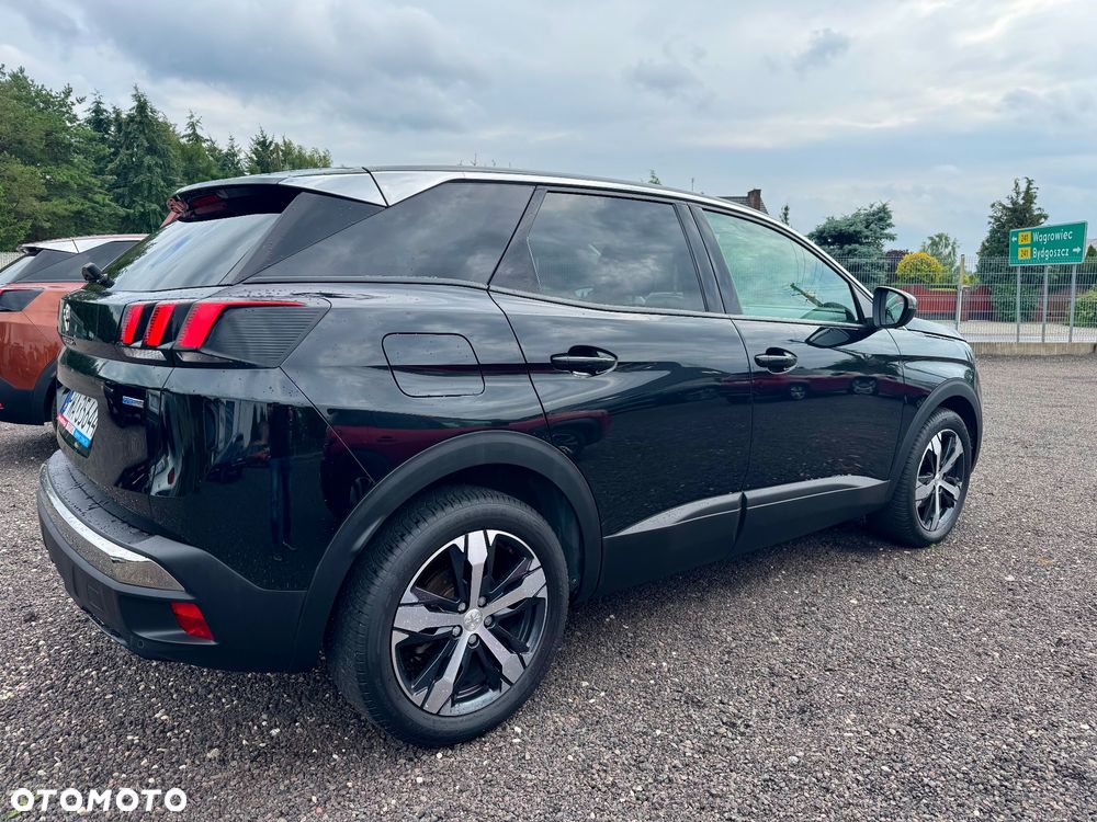 Peugeot 3008 1.2 PureTech Allure S&S - 9