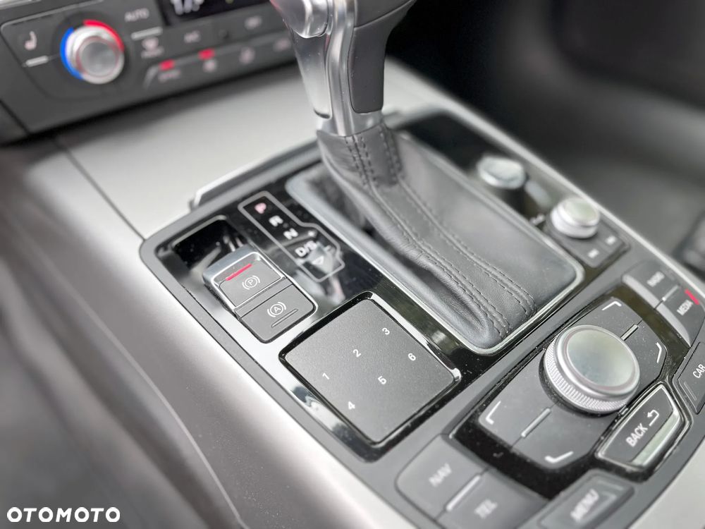 Audi A6 Avant - 15
