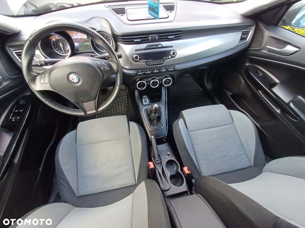 Alfa Romeo Giulietta - 9