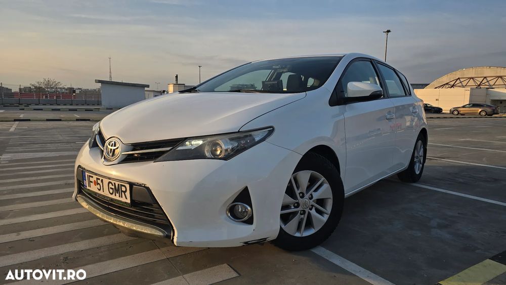 Toyota Auris - 10