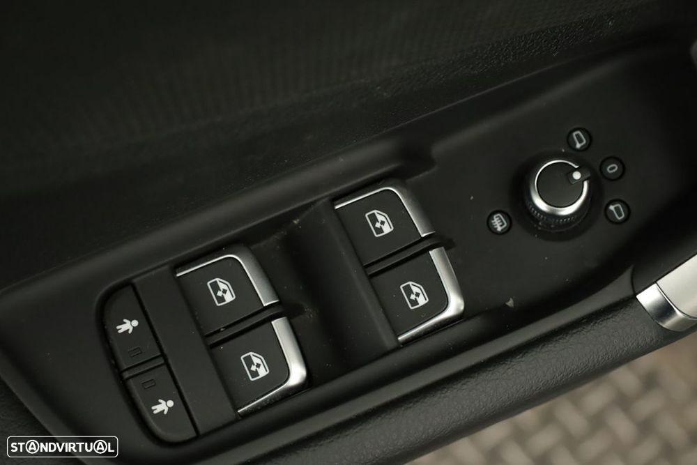 Audi Q2 30 TFSI Advanced - 19