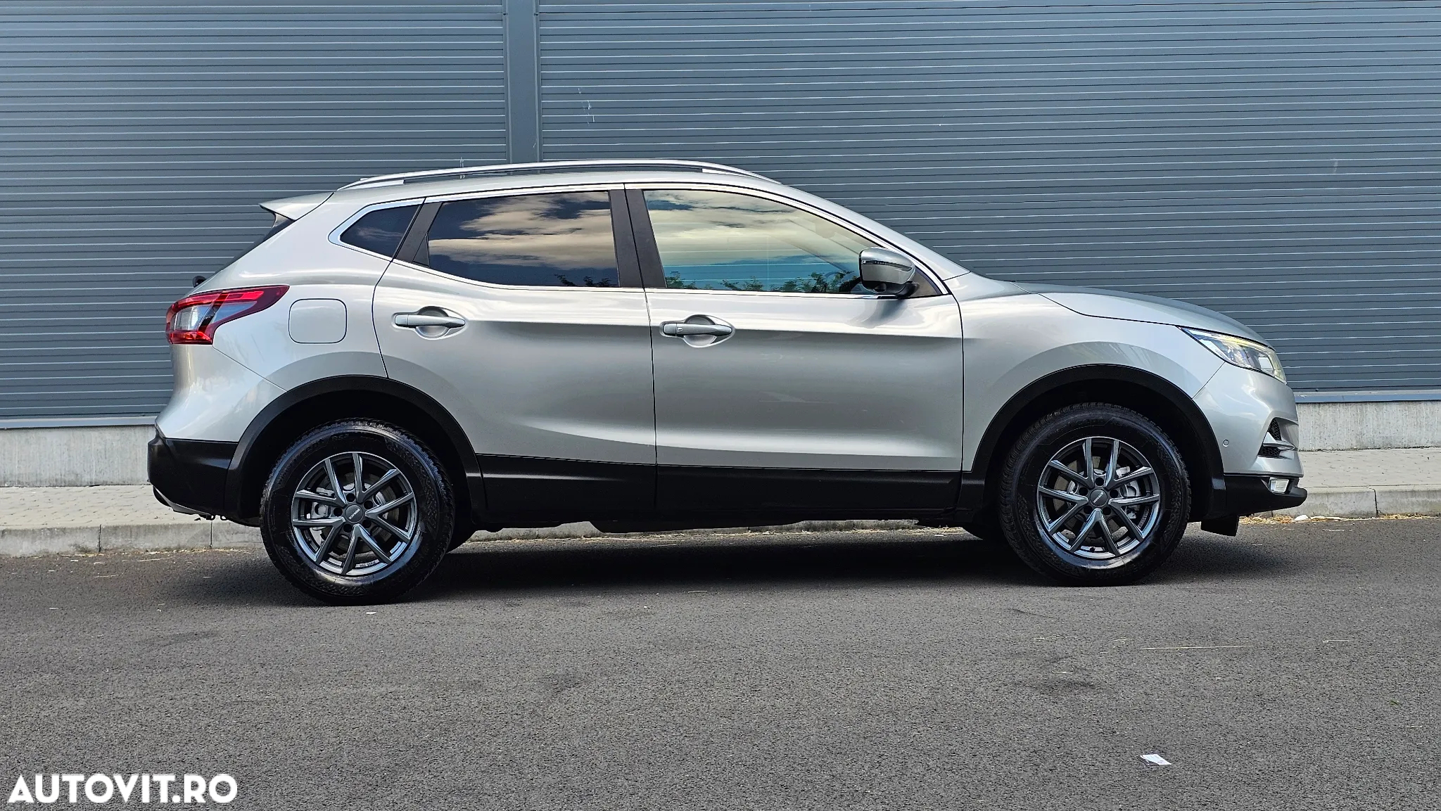 Nissan Qashqai 1.6 DCI Start/Stop X-TRONIC Tekna - 20