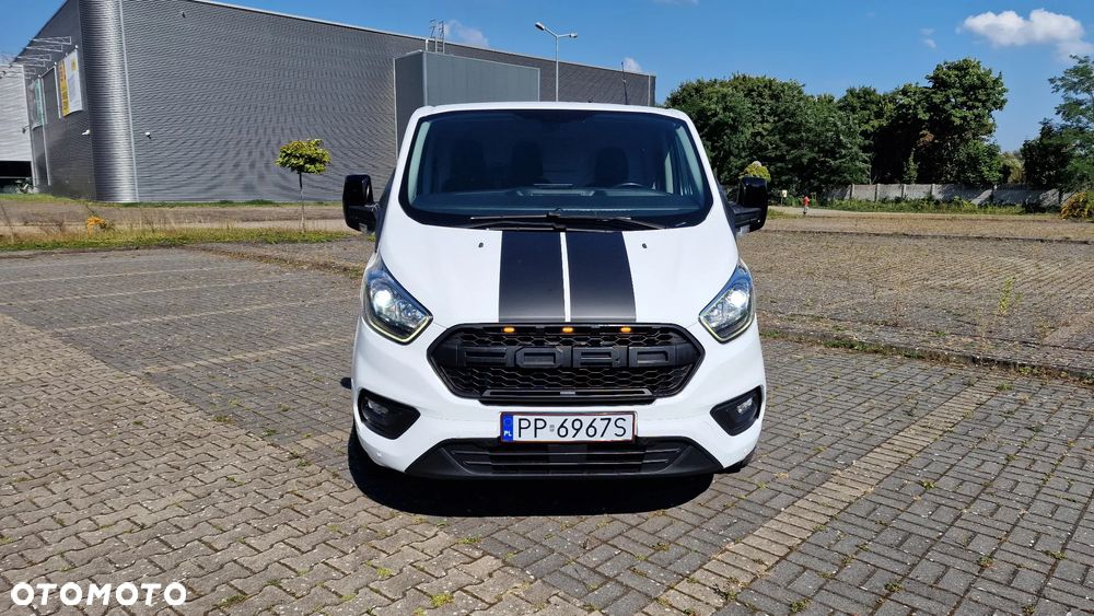 Ford Transit Custom - 8