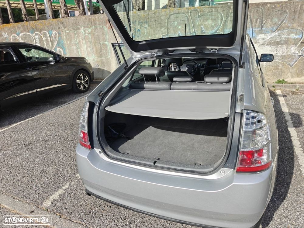 Toyota Prius 1.5 VVT-i HSD Sol HP.+EP - 19