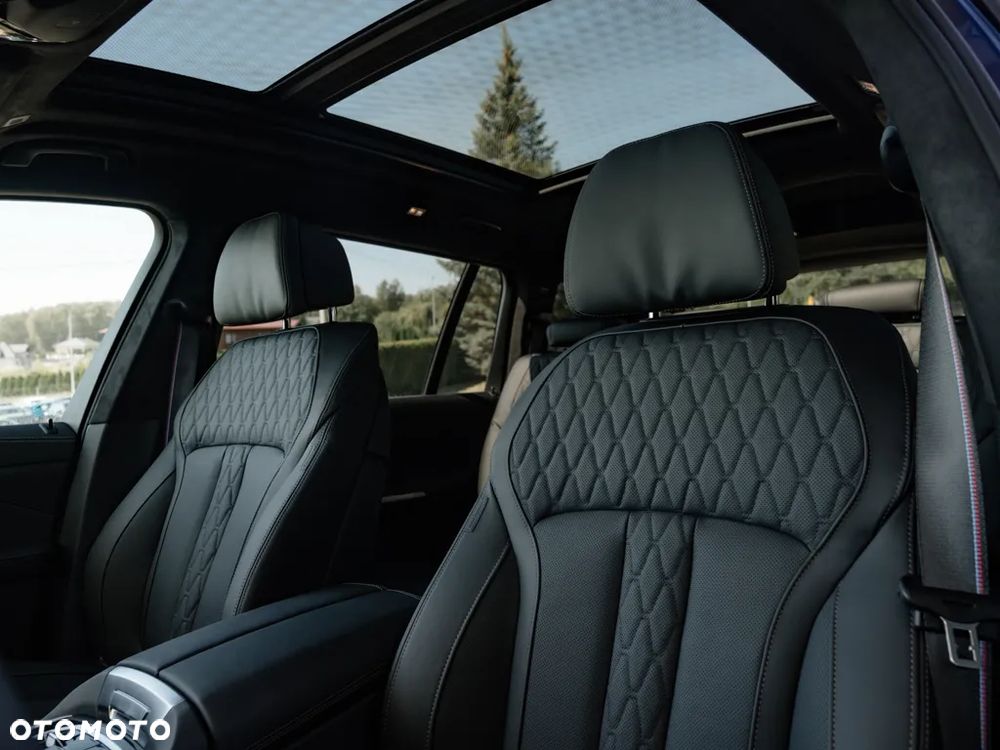 BMW X7 - 15