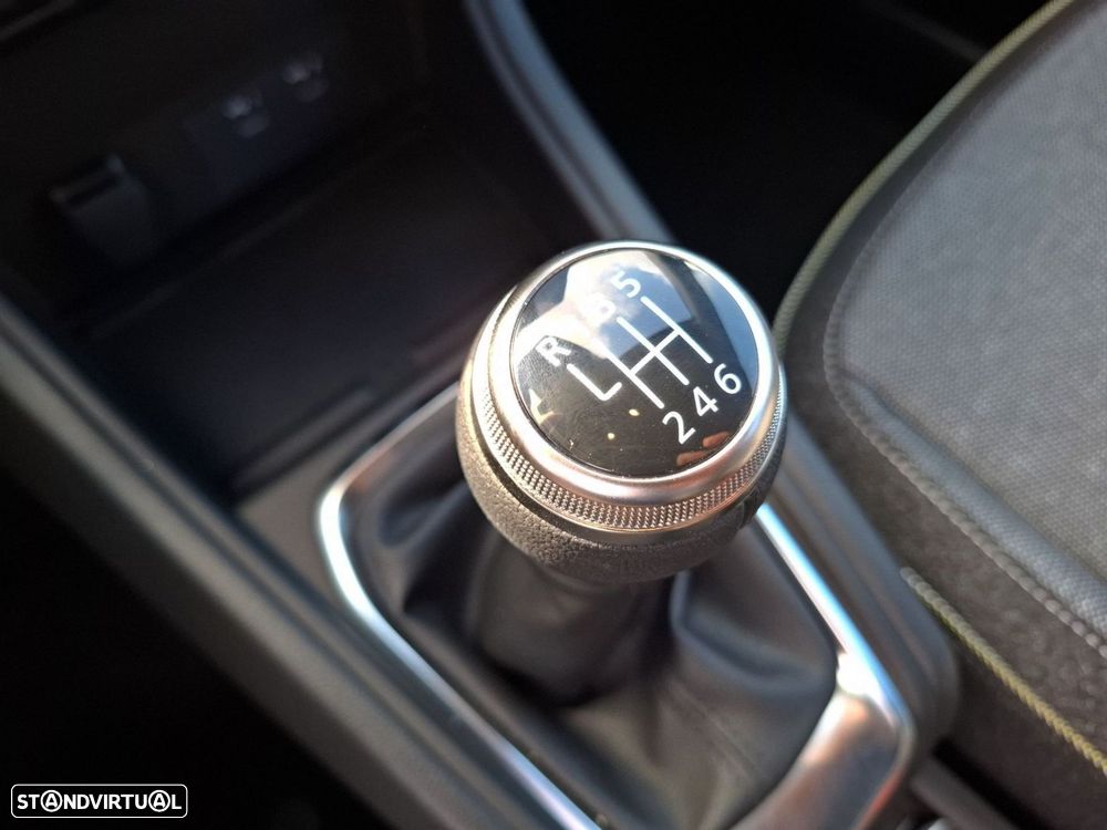 Renault Captur 1.0 TCe Techno - 16