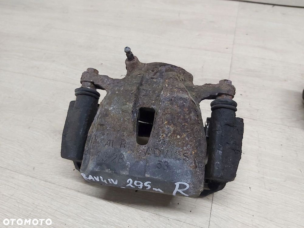 Toyota Rav4 IV XA40 13-18r zacisk jarzmo prawy przód 295mm - 2