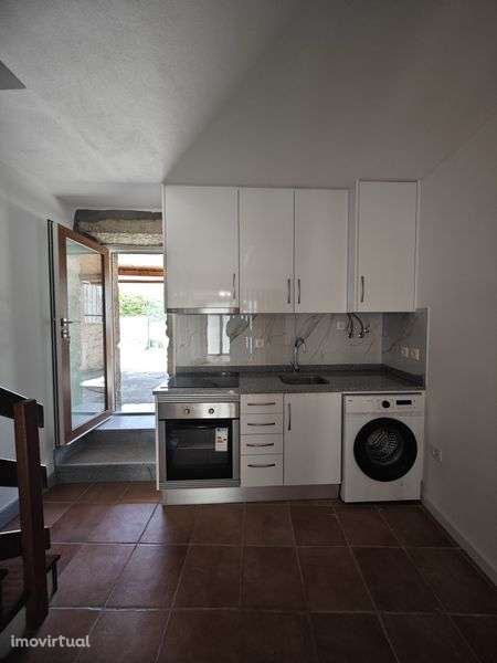 Moradia T2 Renovada - Grande imagem: 5/12