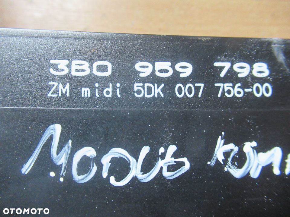 MODUŁ KOMFORTU VW PASSAT B5 3B0959798 - 2
